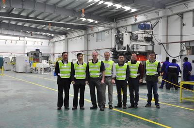 強強聯手，共探金屬包裝新未來 美國波爾制罐集團再度到訪斯萊克考察與技術交流